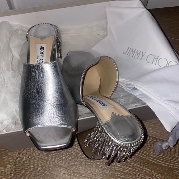 JIMMY CHOO
Baia 100 crystal-embellished metallic leather mules (SILVER) - Picture 7 of 10